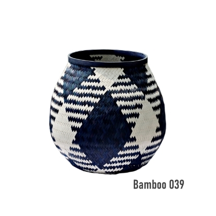 Bamboo 039
